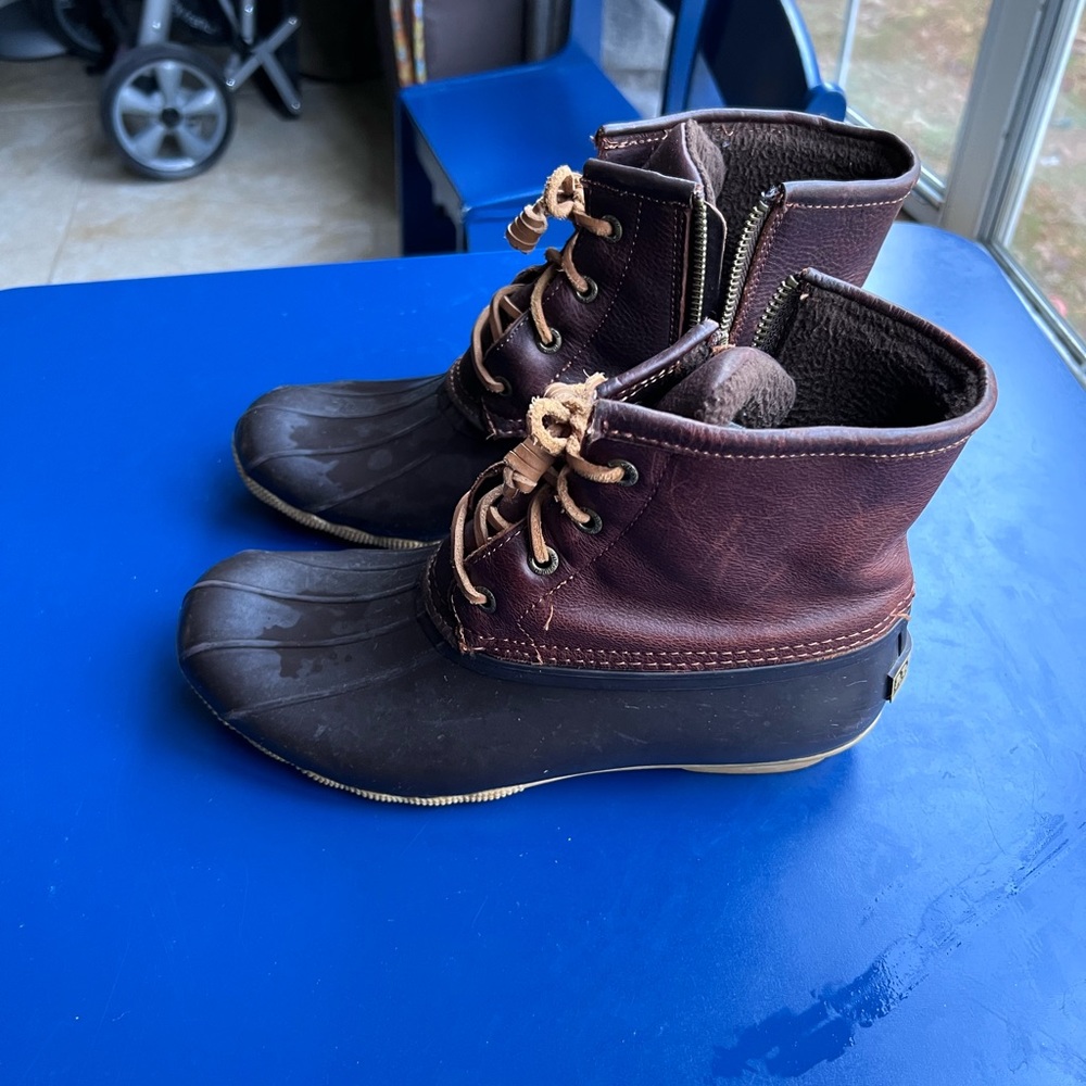 Sperry Duck Boots size 8